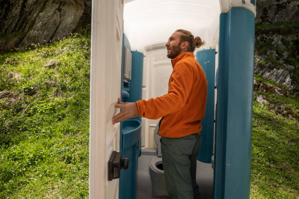 Best Portable restroom trailer rental  in Wellington, CO